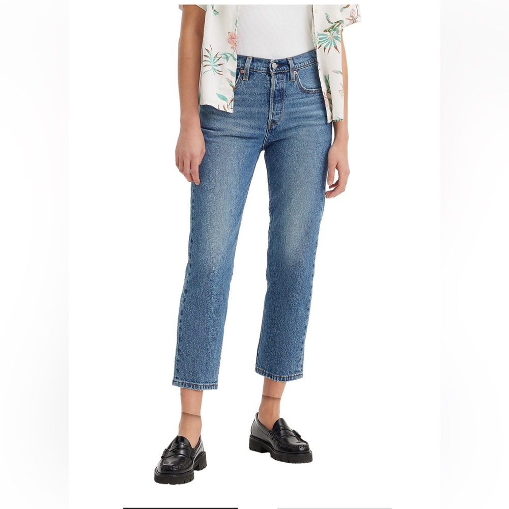 Levi’s 501 W29 L26 Originals® High Rise Straight Leg Crop Premium Button Fly